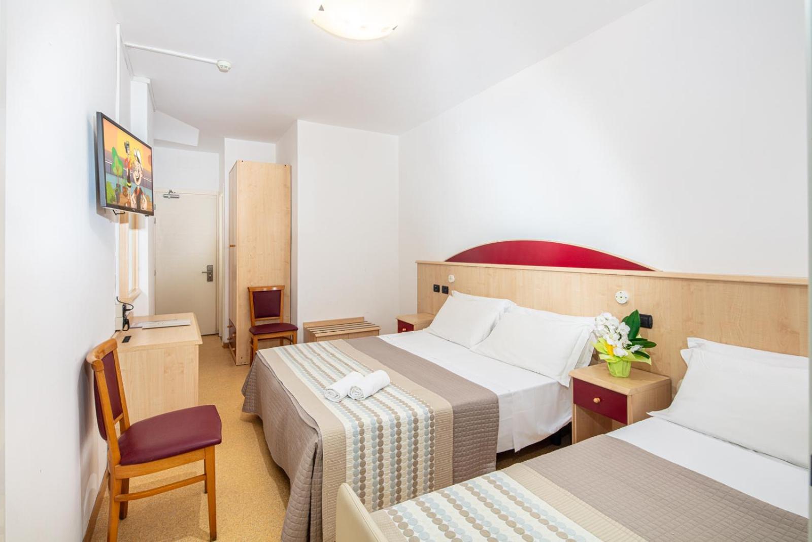 Hotel Regina Lignano Sabbiadoro Rum bild