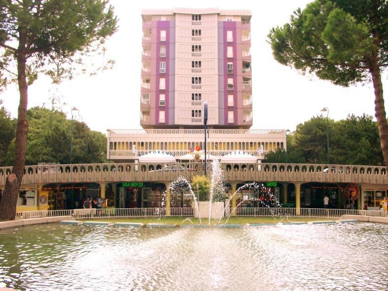 Hotel Regina Lignano Sabbiadoro Exteriör bild